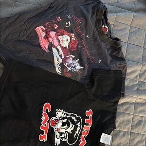 Kids 2 band tees red hot  chilli peppers  and stray cats - Black and Gray